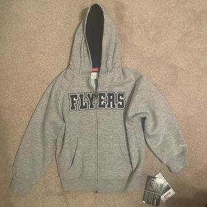 NWT Reebok Flyers kids L